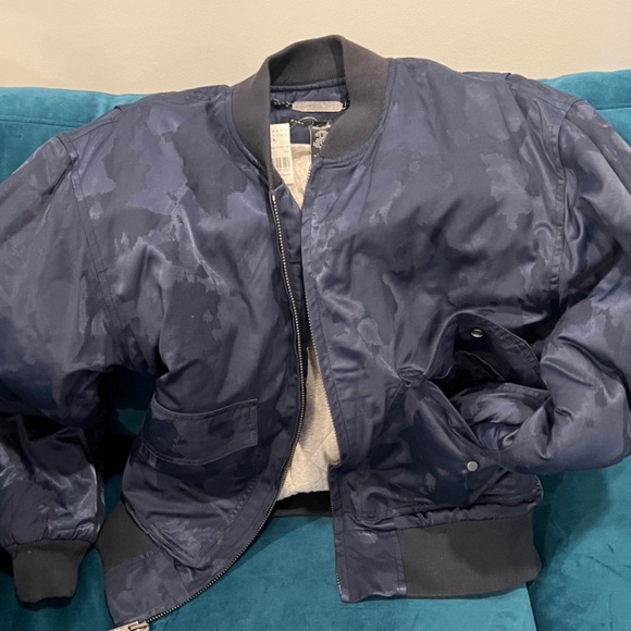 Brand New Authentic Marc Jacobs Navy Fatigue Bomber Jacket - Picture 4 of 7